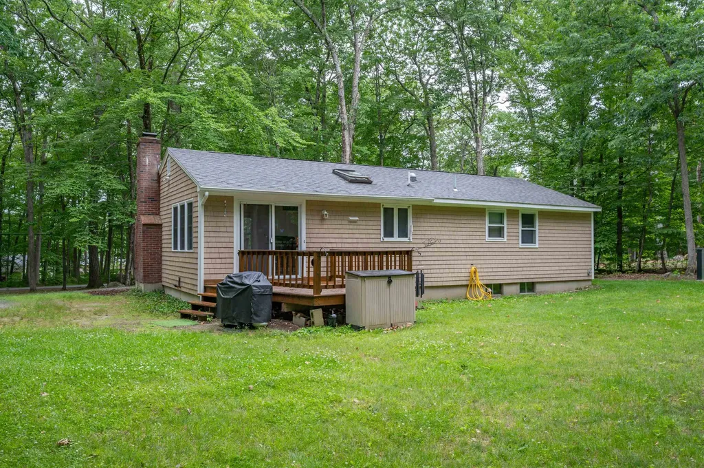 144 Windermere Road Moultonborough NH 03254