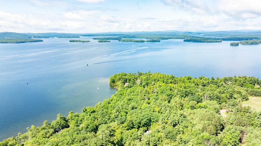 144 Windermere Road Moultonborough NH 03254