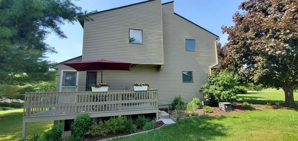 6 Charleston Green South Burlington VT 05403