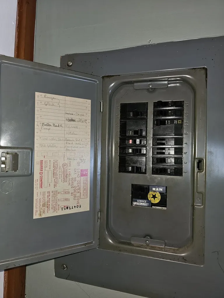 14 Glines Park Road Northfield NH 03276