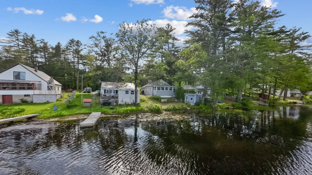 14 Glines Park Road Northfield NH 03276