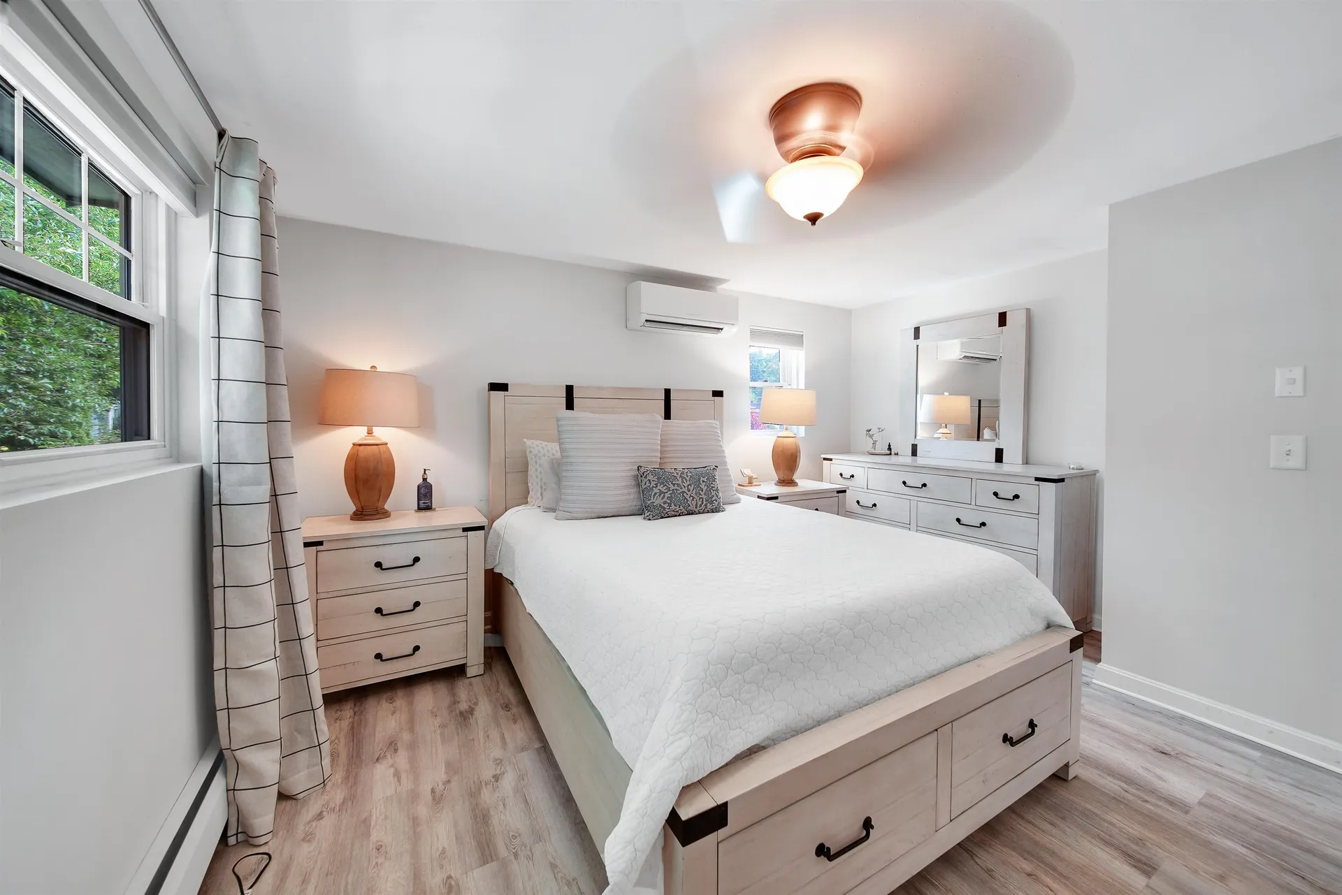 20 Cimmarron Drive Nashua NH 03062