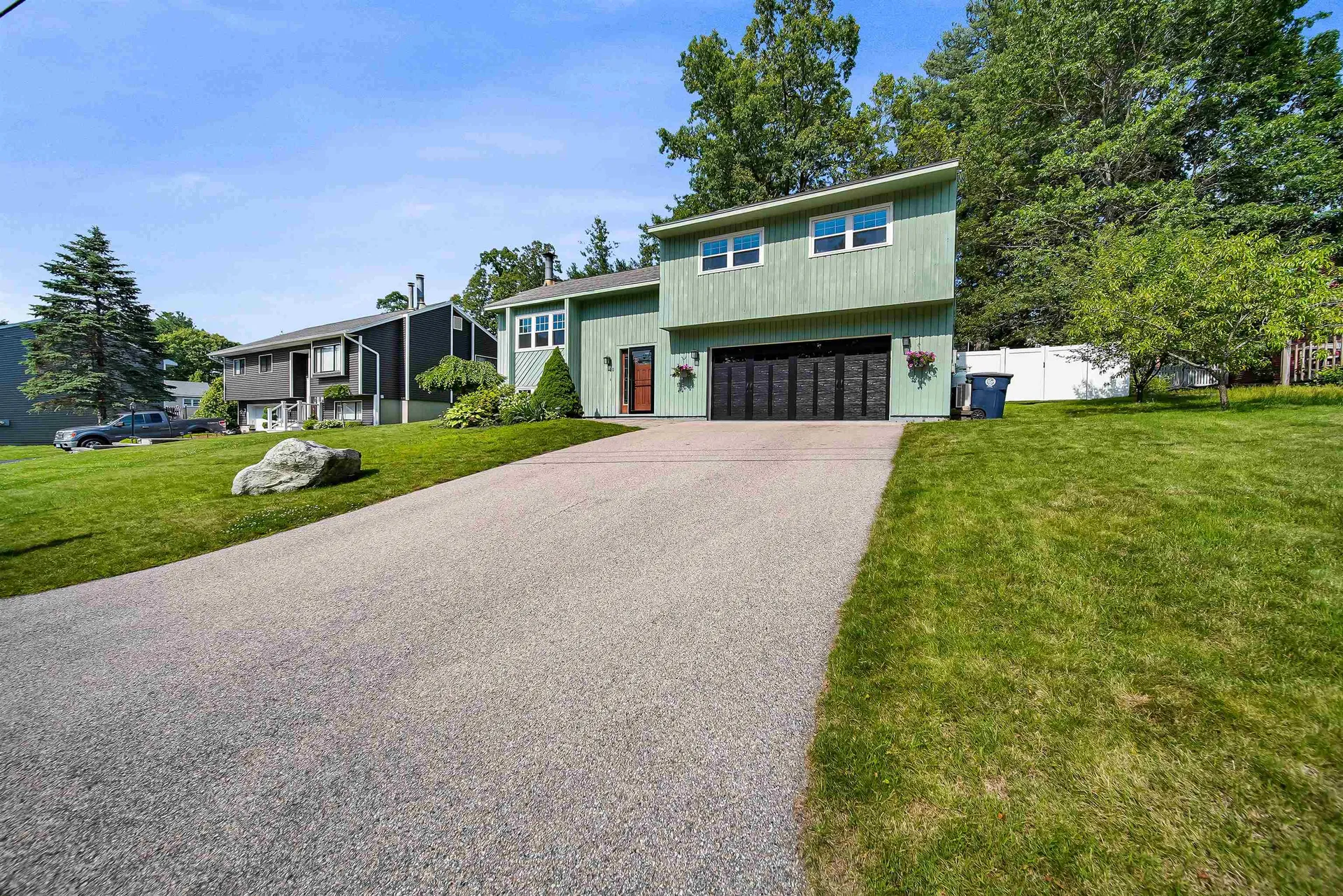 20 Cimmarron Drive Nashua NH 03062