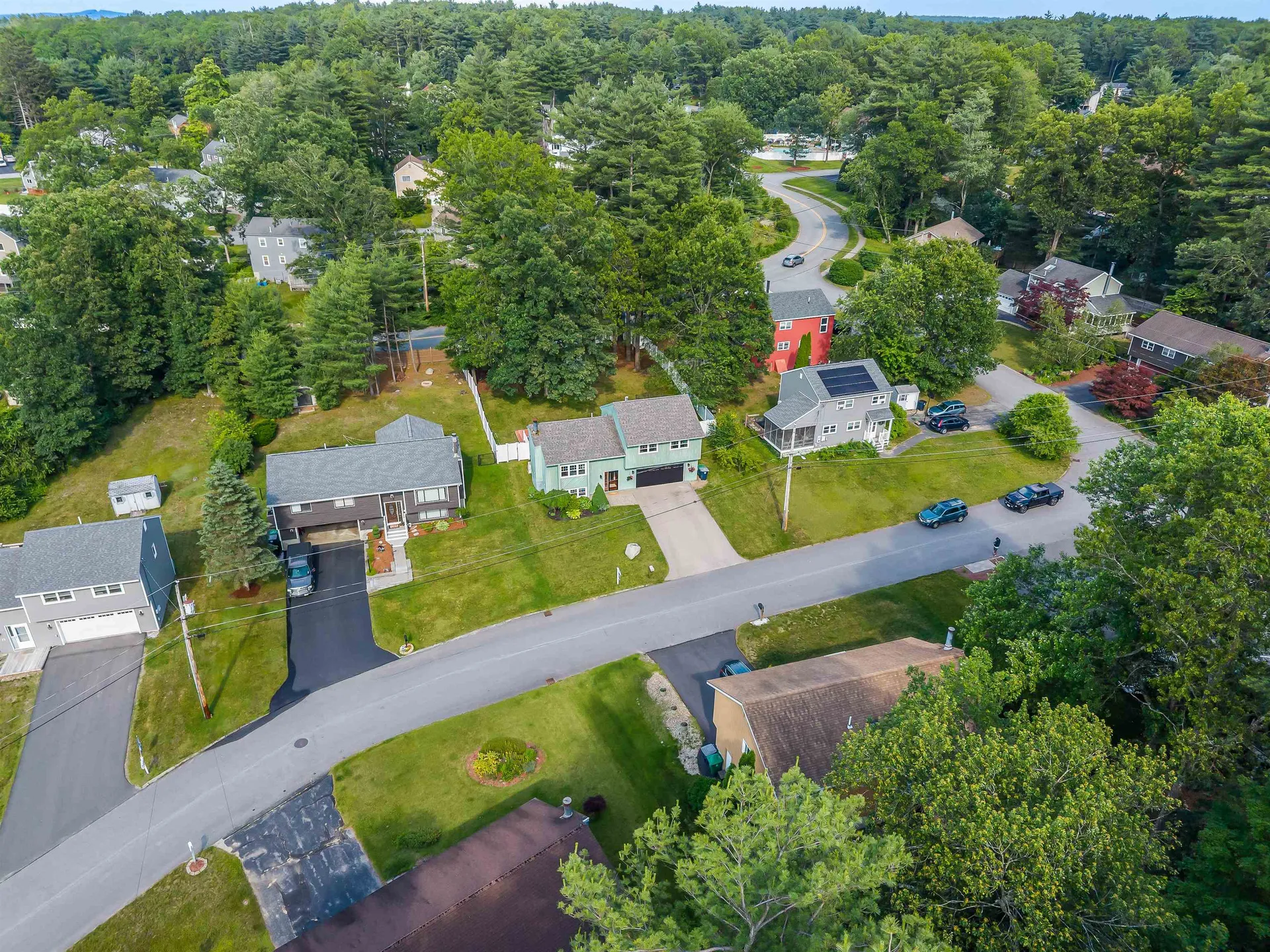 20 Cimmarron Drive Nashua NH 03062