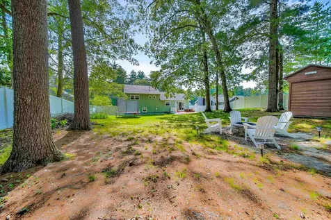 20 Cimmarron Drive Nashua NH 03062