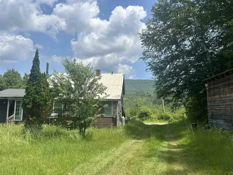 40 Washing Brook Road Pownal VT 05201