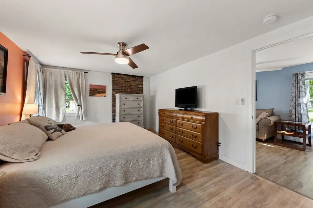 21 Redington Road Concord NH 03301