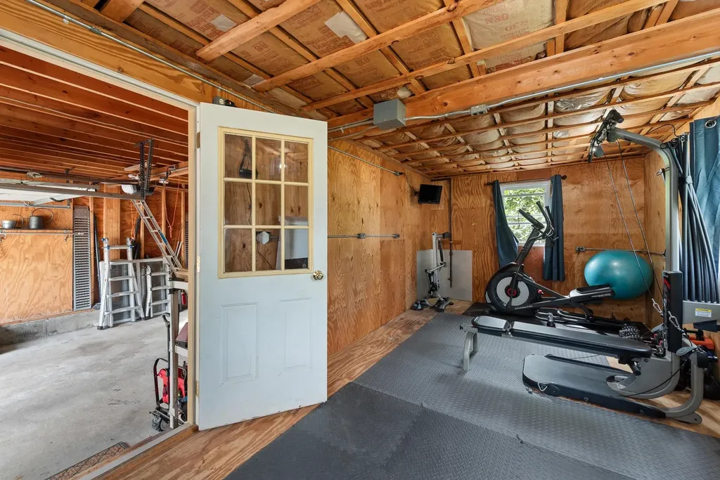 21 Redington Road Concord NH 03301