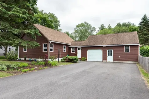 21 Redington Road Concord NH 03301