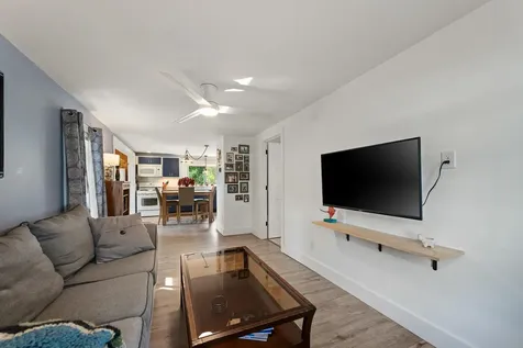 21 Redington Road Concord NH 03301