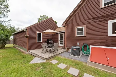 21 Redington Road Concord NH 03301