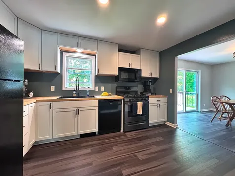 19 Royal Street Bennington VT 05257