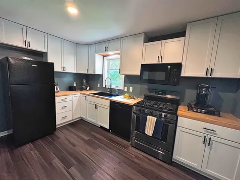 19 Royal Street Bennington VT 05257