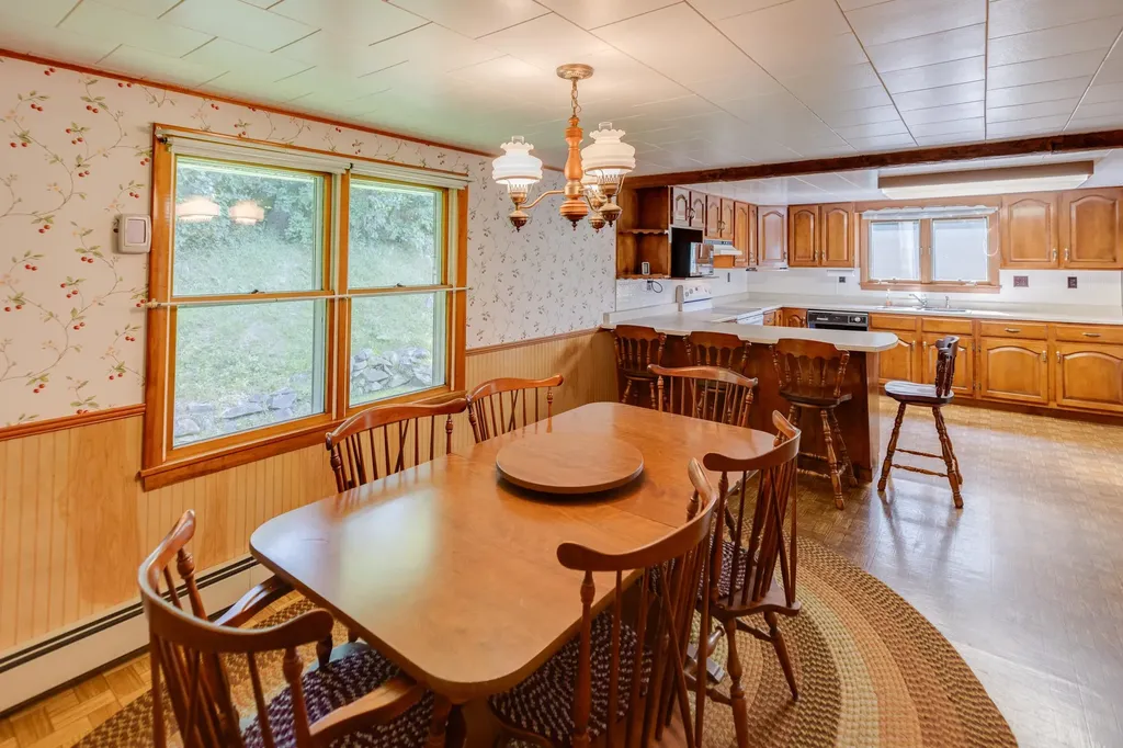 141 Manns Hill Road Littleton NH 03561