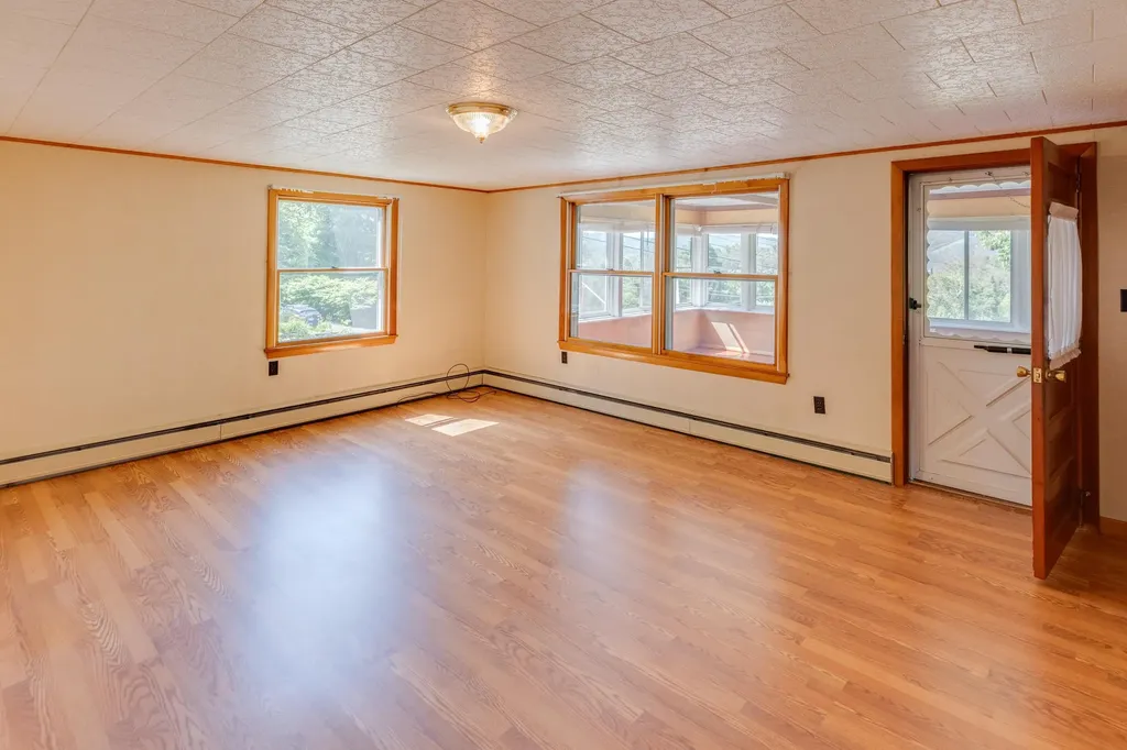 141 Manns Hill Road Littleton NH 03561