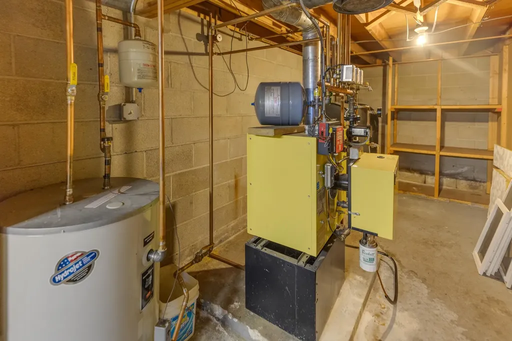 141 Manns Hill Road Littleton NH 03561