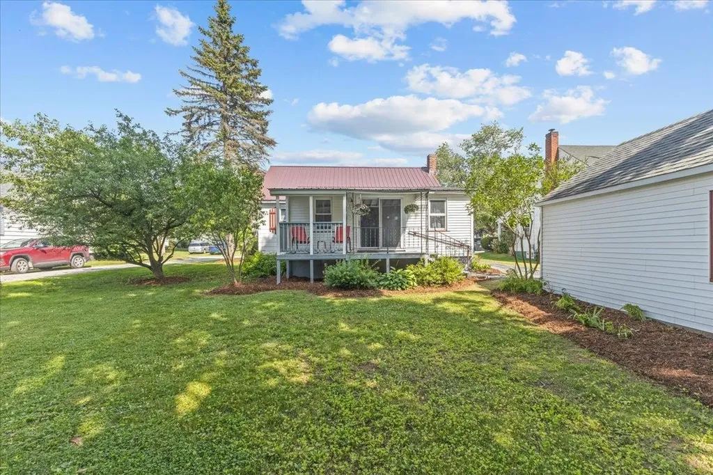 13 Dunning Street Swanton VT 05488