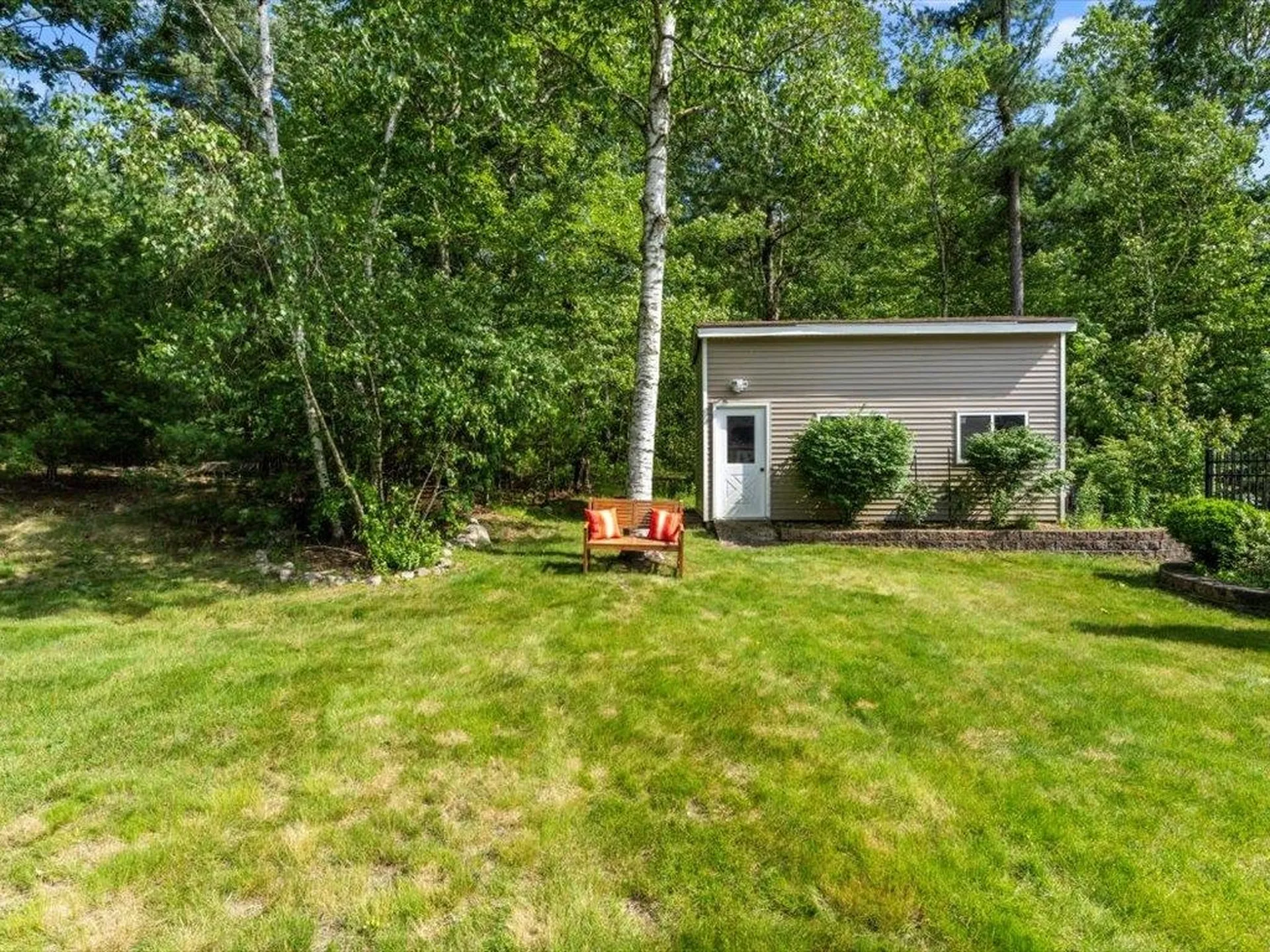 1 Dragonfly Way Londonderry NH 03053