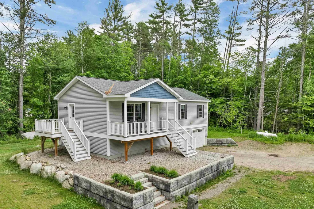 4 Mill Pond Road Tuftonboro NH 03850