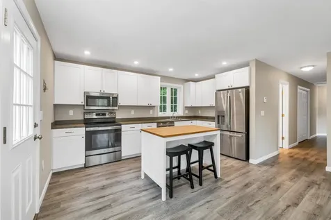 4 Mill Pond Road Tuftonboro NH 03816