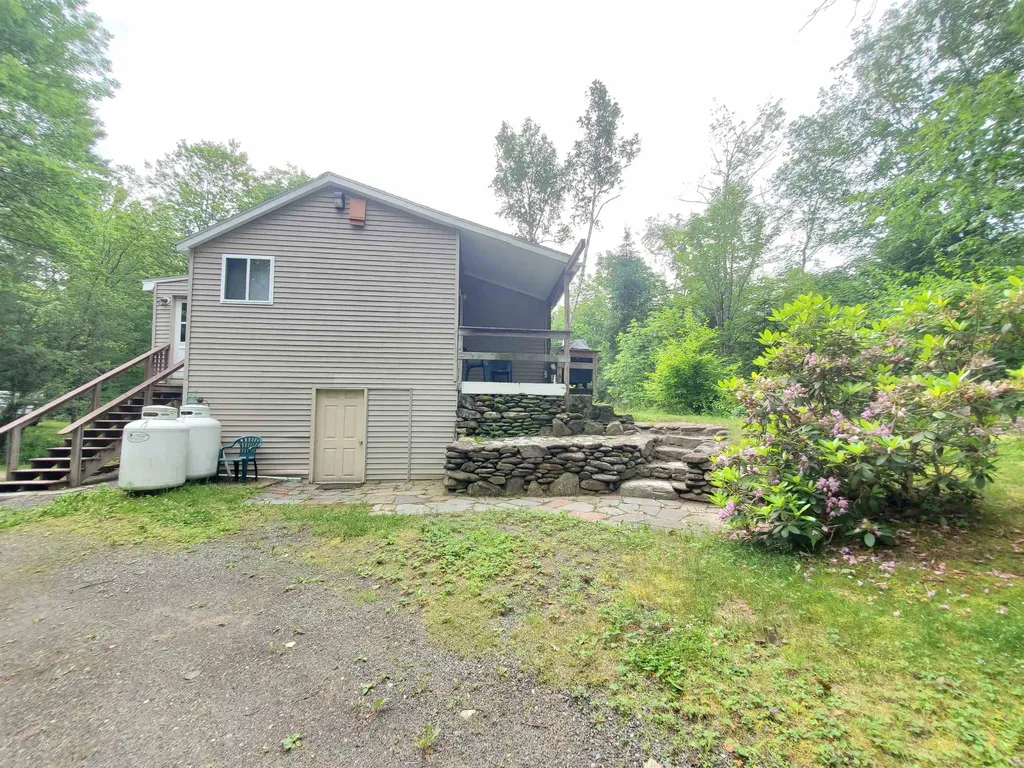 703 River Road Canaan NH 03741