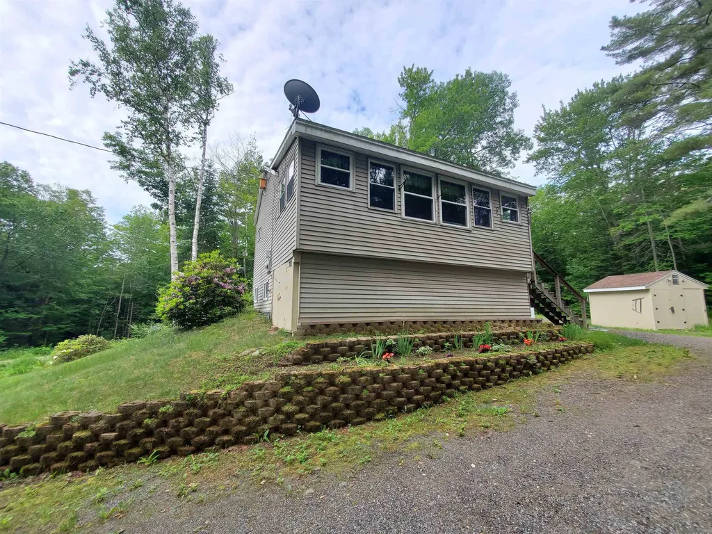 703 River Road Canaan NH 03741