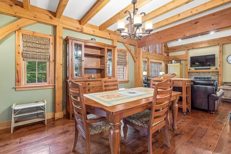 172 South Road Deerfield NH 03037