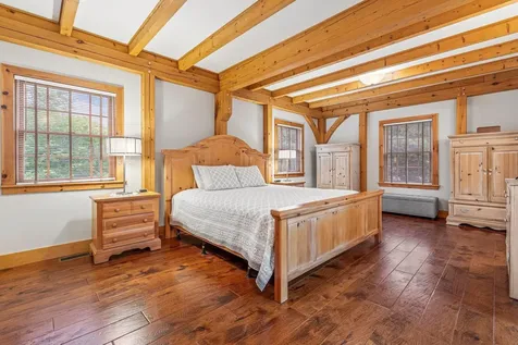 172 South Road Deerfield NH 03037