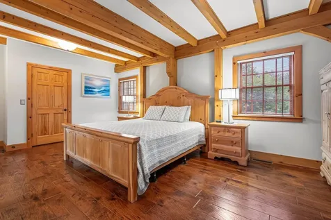 172 South Road Deerfield NH 03037
