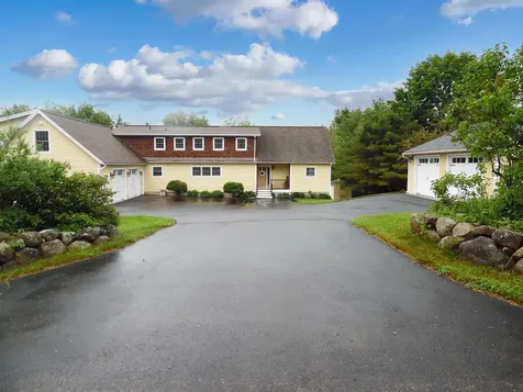 172 South Road Deerfield NH 03037