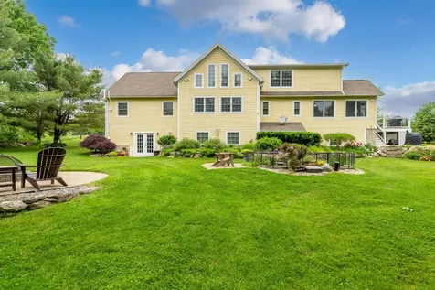 172 South Road Deerfield NH 03037