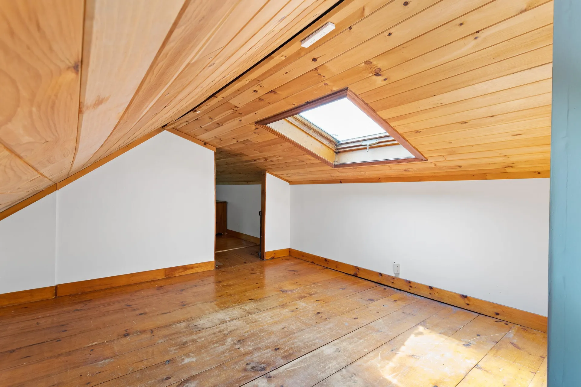 102 Green Road Raymond NH 03077