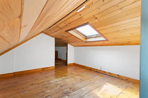 102 Green Road Raymond NH 03077