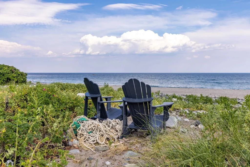 3 Ocean Boulevard North Hampton NH 03862