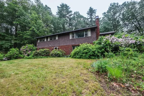 50 Clement Road Bow NH 03304