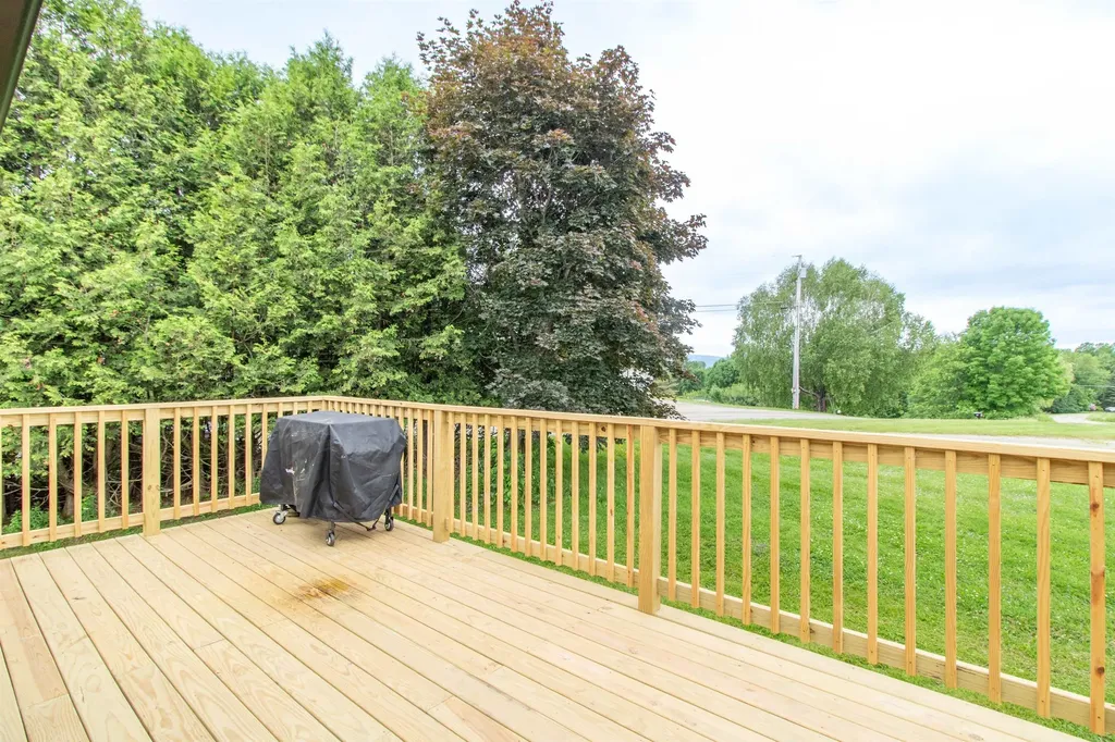 287 Lakeview Drive Derby VT 05829