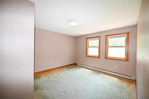21 Portage Road Goffstown NH 03045