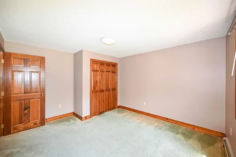 21 Portage Road Goffstown NH 03045