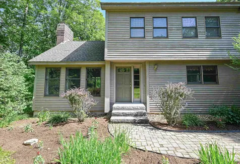 21 Portage Road Goffstown NH 03045