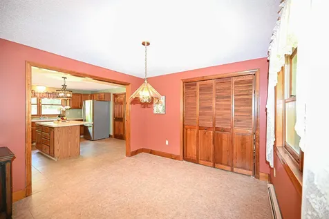 21 Portage Road Goffstown NH 03045