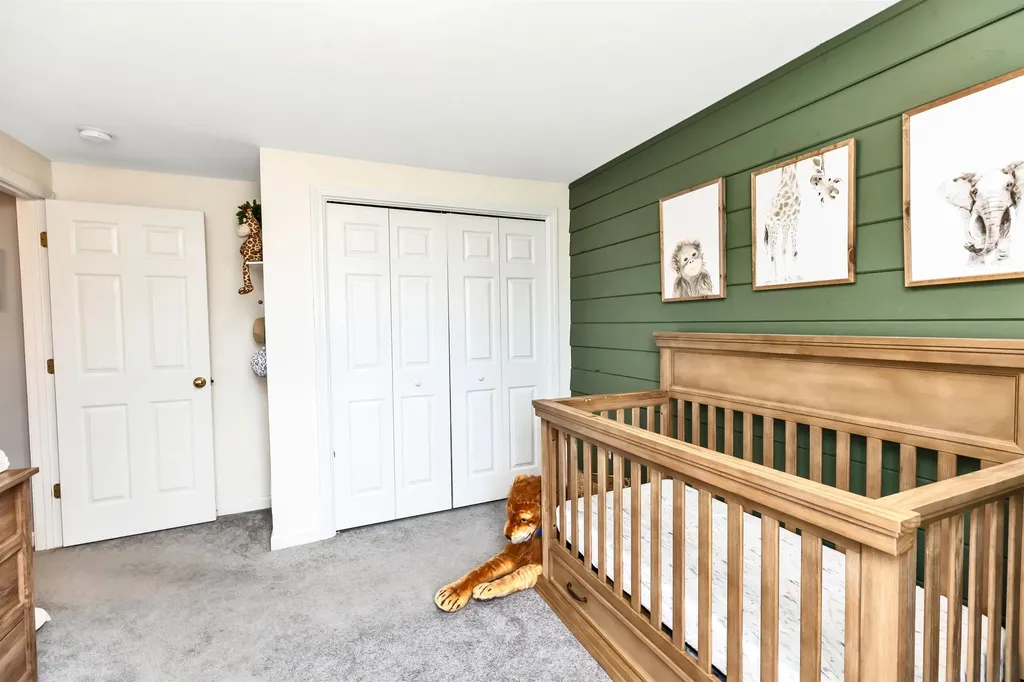 228 Whittington Street Manchester NH 03104