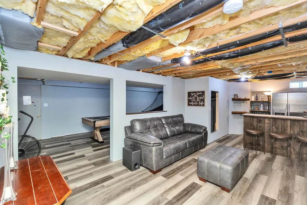 228 Whittington Street Manchester NH 03104