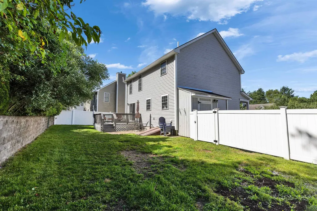 228 Whittington Street Manchester NH 03104