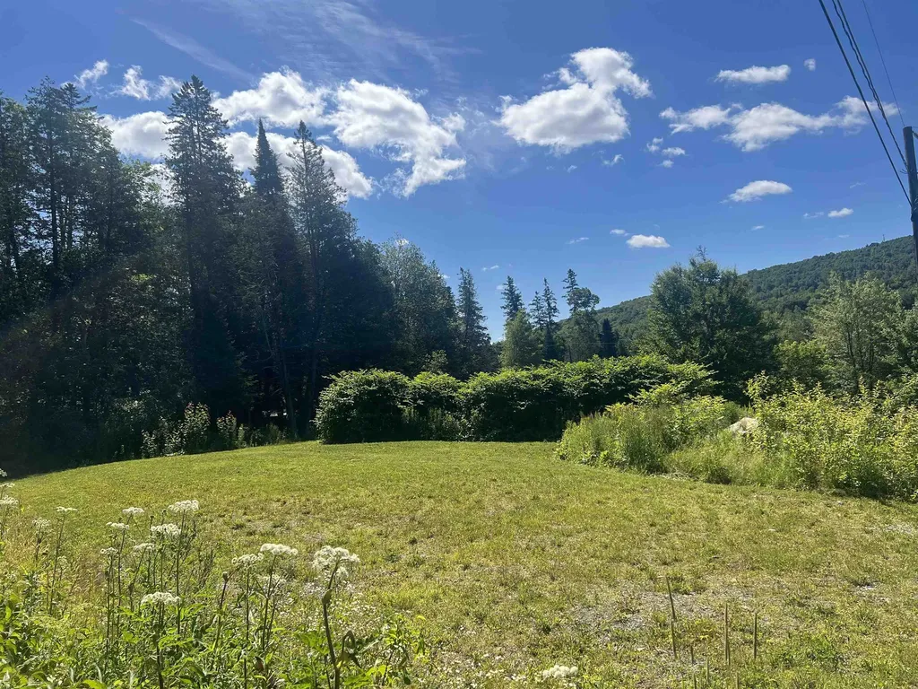 8 Judd Road Pittsburg NH 03592