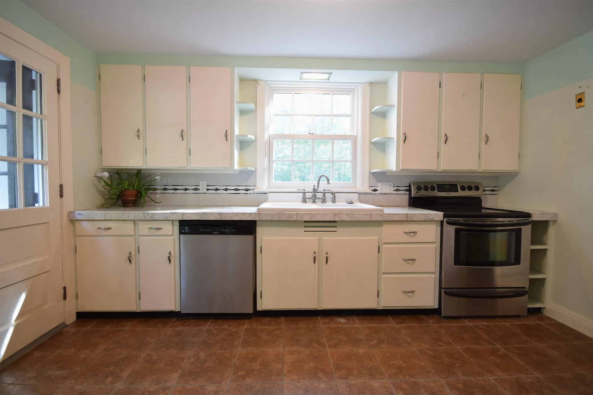 6 Towne Street Montpelier VT 05602