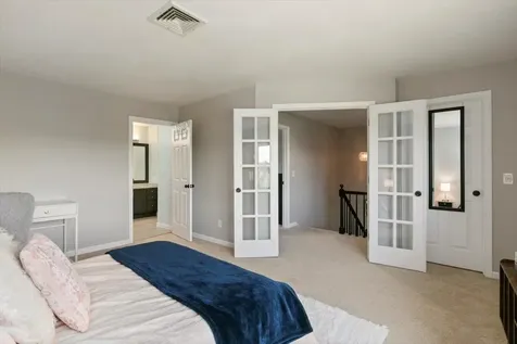 4 Bristol Hill Road Windham NH 03087