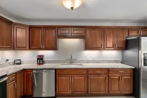 4 Bristol Hill Road Windham NH 03087
