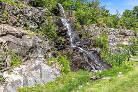 4 Bristol Hill Road Windham NH 03087