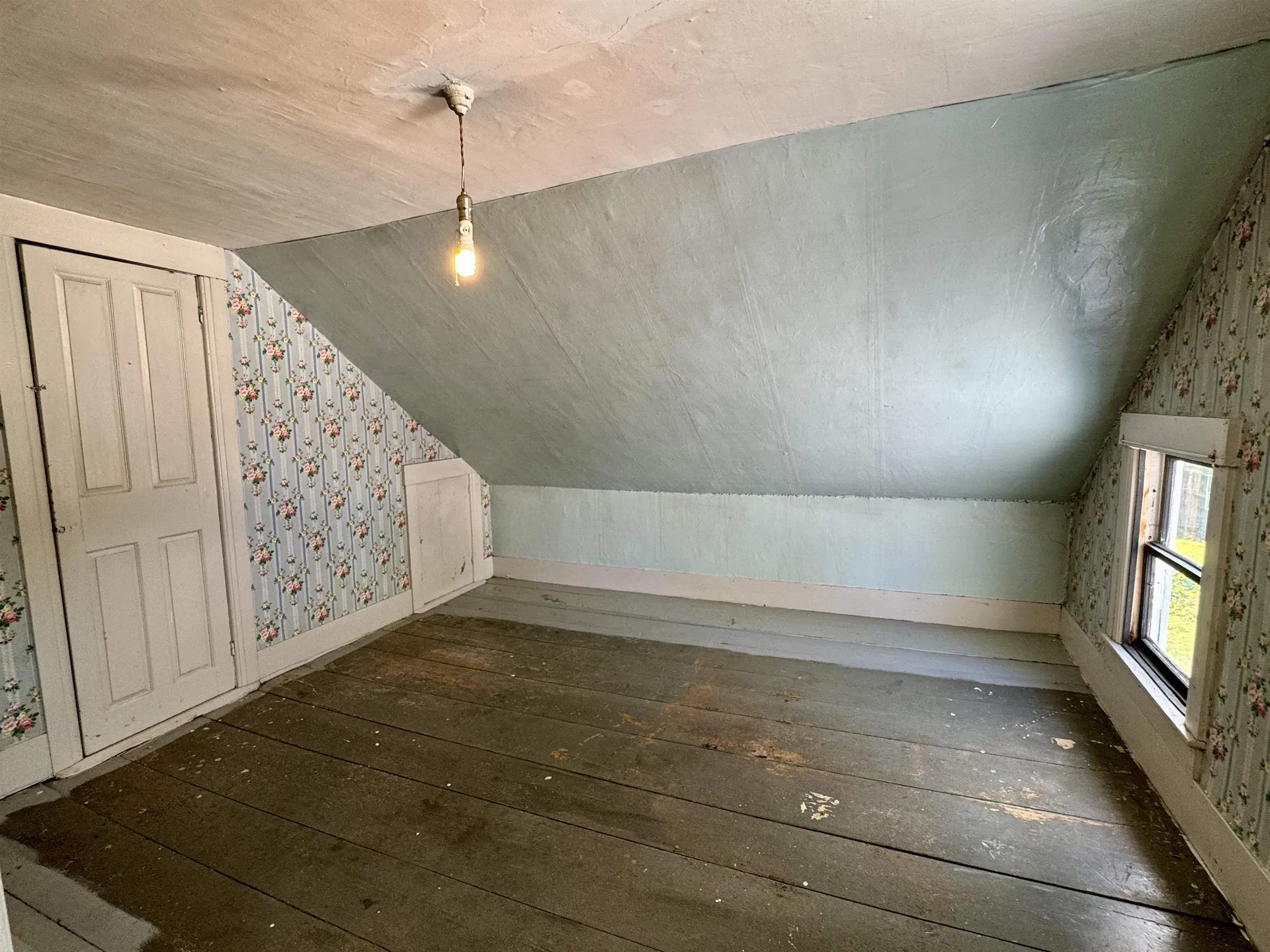 53 Sugarhouse Road Burke VT 05871