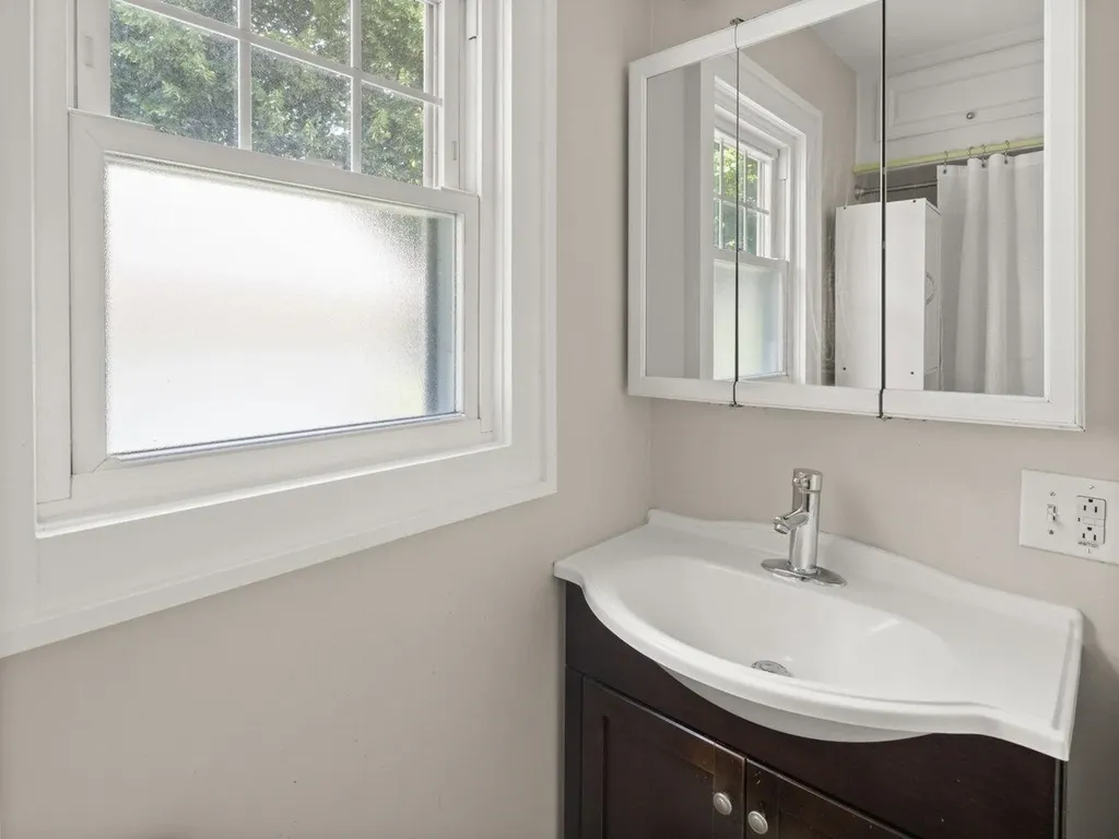 44 Thibault Parkway Burlington VT 05401